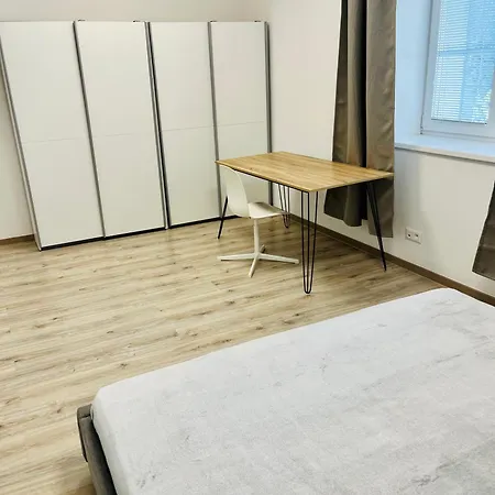 Riviera Centrum, Private Parking And Smart Check In Appartement *