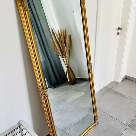 Riviera Centrum, Private Parking And Smart Check In Apartament Bańska Bystrzyca