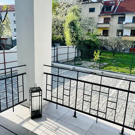 Apartment Riviera Centrum, Private Parking And Smart Check In Banska Bystrica